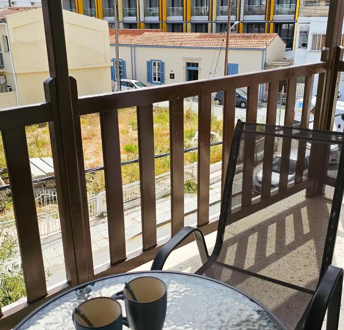 Unique City Center Rooms, 150M From Chabad Lubavitch Larnaca
